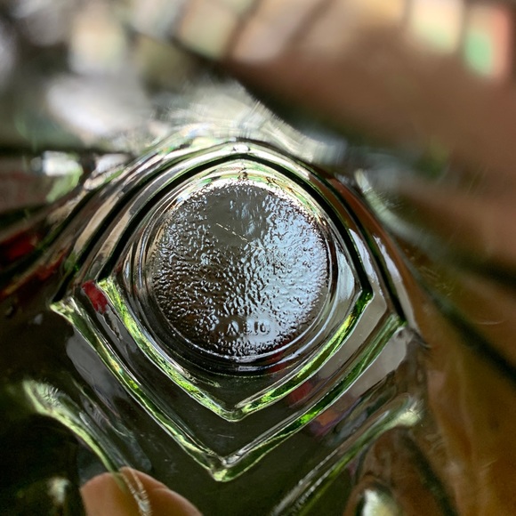 Vintage very early Anchor Hocking avocado green tumblers in excellent condition - Picture 3 of 10